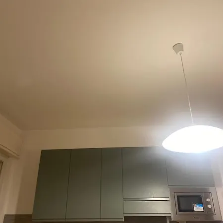 Malik House Апартаменти *